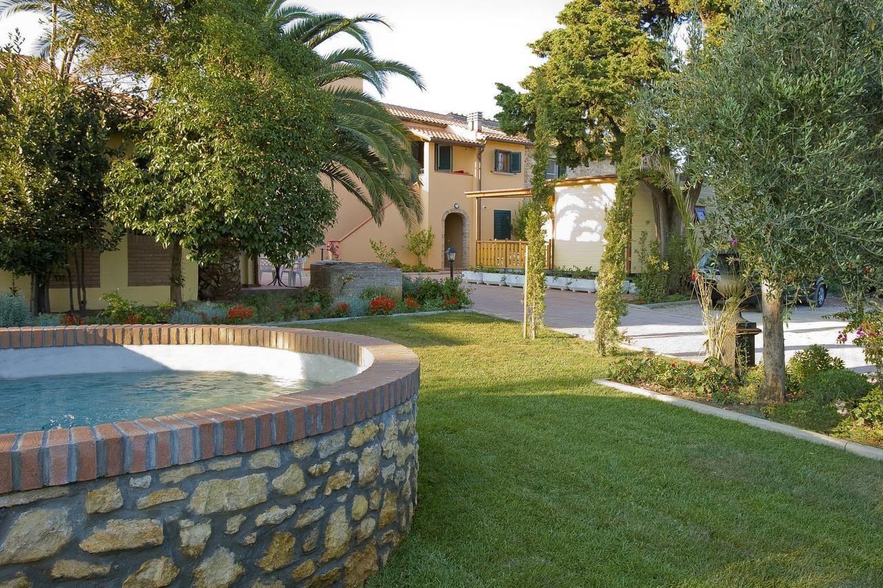 Borgo Guglielmo Aparthotel Marina di Cecina Luaran gambar